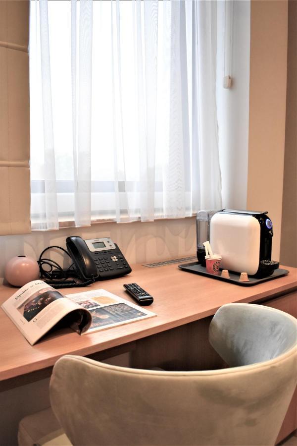 Korpa Deli Rooms Novi Sad Ngoại thất bức ảnh