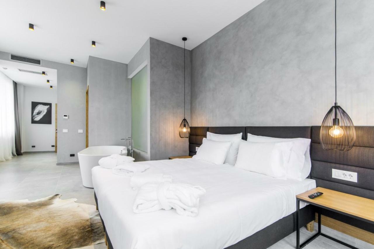 Korpa Deli Rooms Novi Sad Ngoại thất bức ảnh