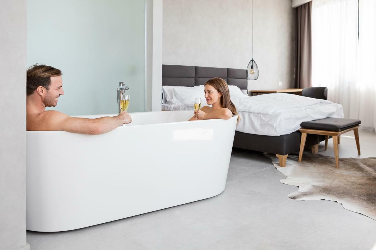 Korpa Deli Rooms Novi Sad Ngoại thất bức ảnh